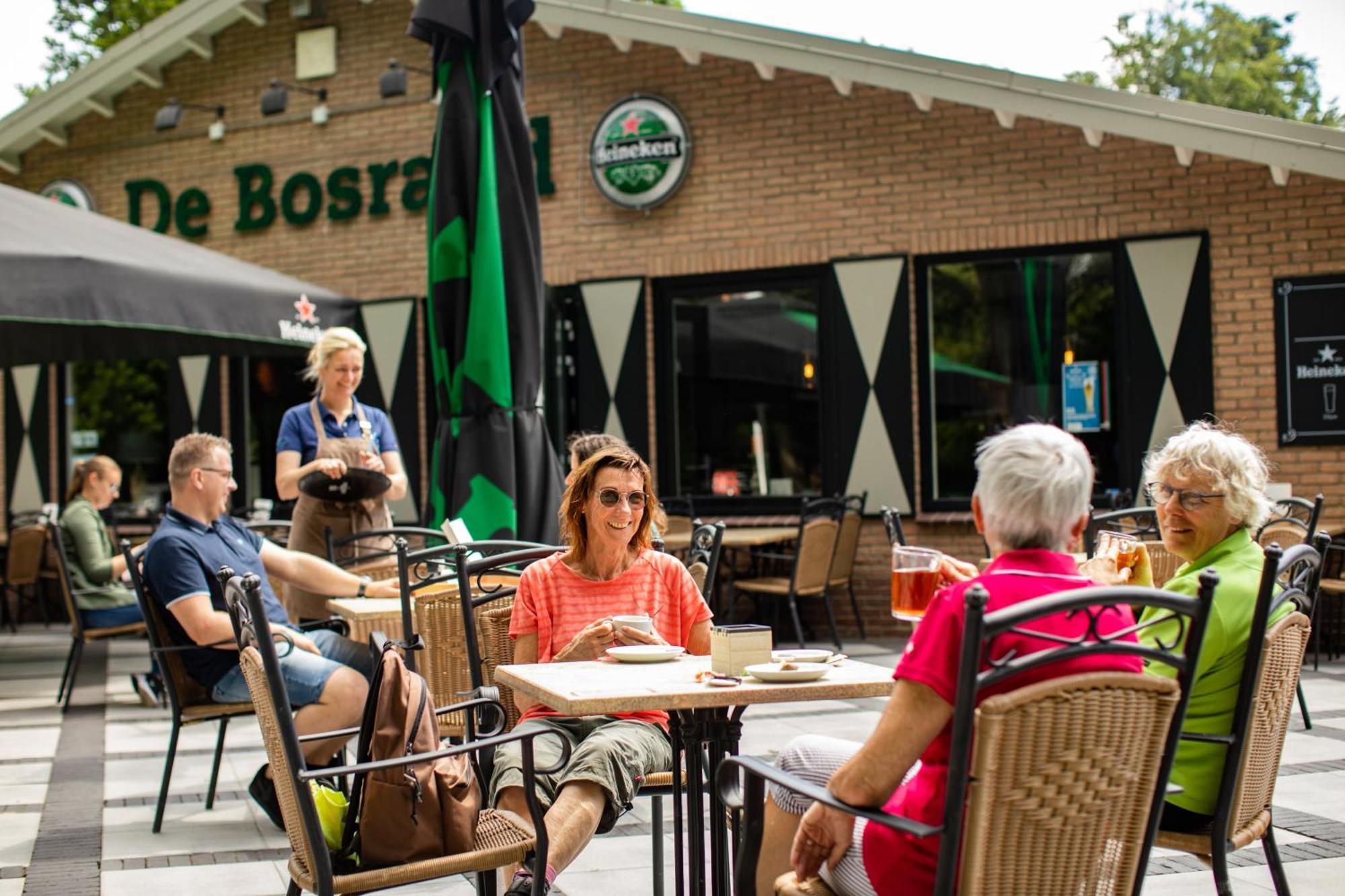 Vakantiepark De Ossenberg 오버베르그 외부 사진