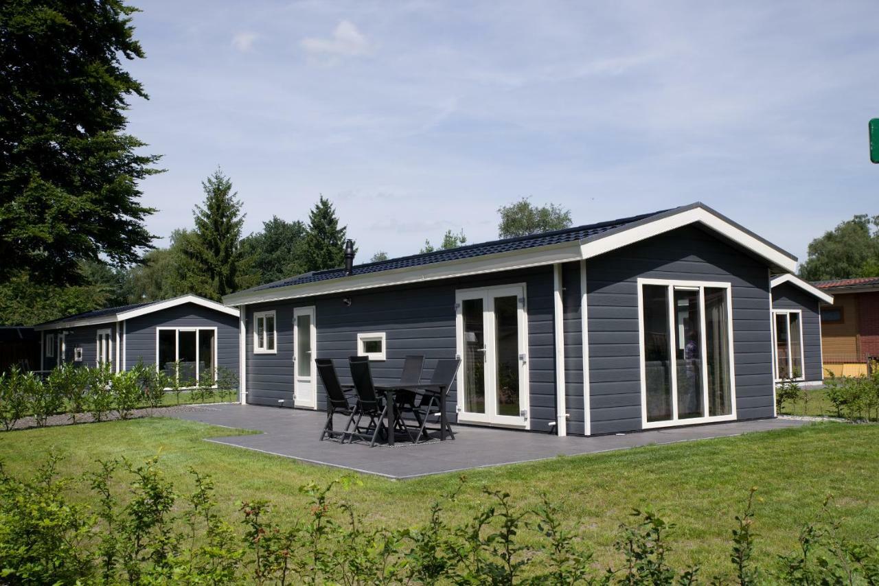 Vakantiepark De Ossenberg 오버베르그 외부 사진